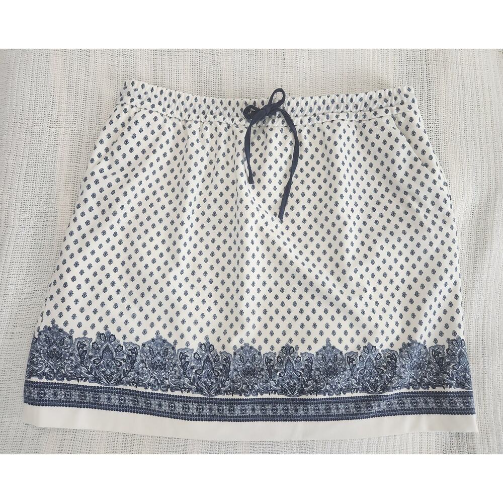 Short Skirt Casual Tie Waist Pocketed L Bohemian Blue & Off White Print